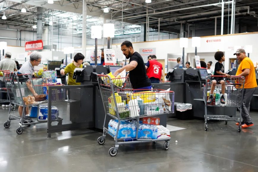 Costco's Earnings Soar, Driven by Robust Sales of Precious Metals